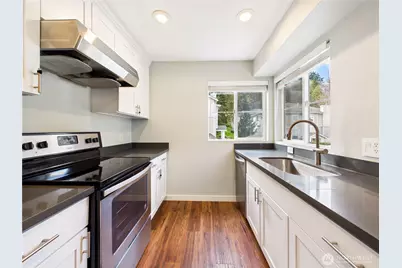 5247 164th Avenue SE #14-5, Bellevue, WA 98006 - Photo 9