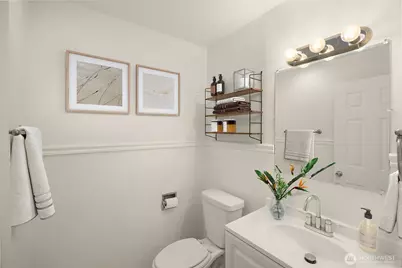 12211 SE 59th Street #61, Bellevue, WA 98006 - Photo 9