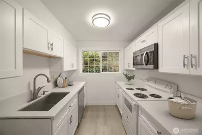 12211 SE 59th Street #61, Bellevue, WA 98006 - Photo 7