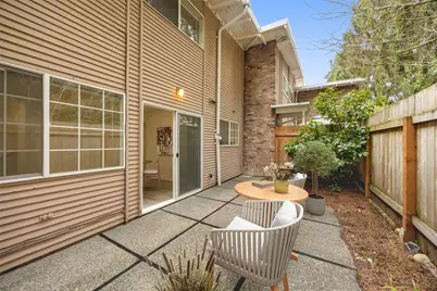 12211 SE 59th Street #61, Bellevue, WA 98006 - Photo 19