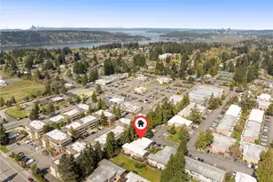 12211 SE 59th St, Bellevue, WA 98006 - Photo 25