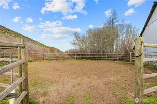 3661 E Taneum Rd, Thorp, WA 98946 - Photo 31