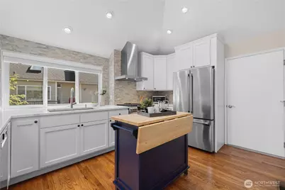 2630 NW Oakcrest Drive, Issaquah, WA 98027 - Photo 13