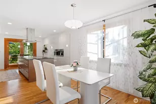 9615 NE 26th St, Clyde Hill, WA 98004 - Photo 13