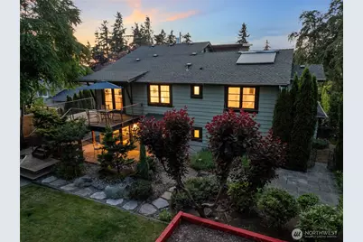 9615 NE 26th Street, Clyde Hill, WA 98004 - Photo 3