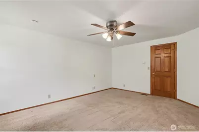 8917 NE 28th Avenue, Vancouver, WA 98665 - Photo 19