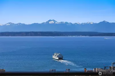 450 S Main Street #618, Seattle, WA 98104 - Photo 3