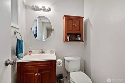 161 E Barnsby Place, Shelton, WA 98584 - Photo 13