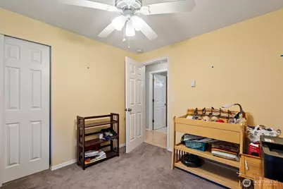 161 E Barnsby Place, Shelton, WA 98584 - Photo 17