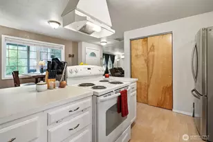 161 E Barnsby Pl, Shelton, WA 98584 - Photo 5