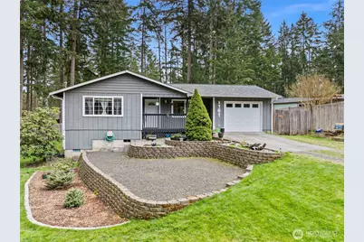 161 E Barnsby Place, Shelton, WA 98584 - Photo 1