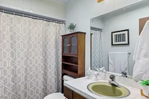 19237 35th Ave S, SeaTac, WA 98188 - Photo 9