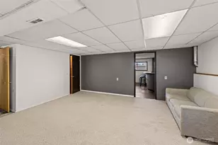 19237 35th Ave S, SeaTac, WA 98188 - Photo 23