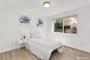 3045 20th Ave W, Seattle, WA 98199 - Photo 13