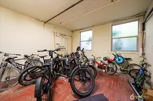 7 Harrison St, Seattle, WA 98109 - Photo 19