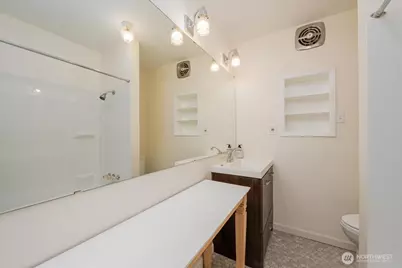 7 Harrison Street #20, Seattle, WA 98109 - Photo 15