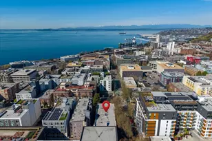 7 Harrison St, Seattle, WA 98109 - Photo 25