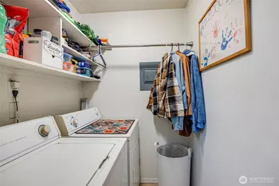 309 S Yantic Avenue, Bremerton, WA 98312 - Photo 25