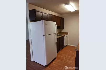 309 S Yantic Avenue, Bremerton, WA 98312 - Photo 9