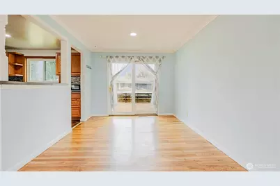 3319 S 249th Place, Kent, WA 98032 - Photo 15