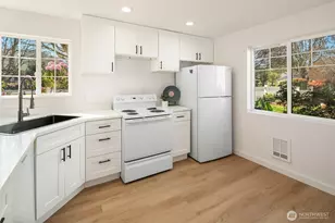 5505 S 236th Pl, Kent, WA 98032 - Photo 7