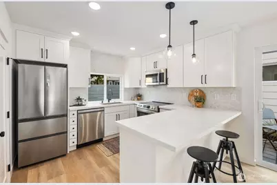 820 B S Sullivan Street, Seattle, WA 98108 - Photo 7