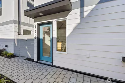 820 B S Sullivan Street, Seattle, WA 98108 - Photo 3