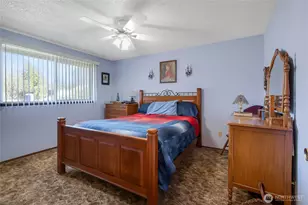 922 140 St E, Tacoma, WA 98445 - Photo 15