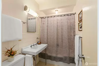 9428 Tracyton Boulevard NW, Bremerton, WA 98311 - Photo 19