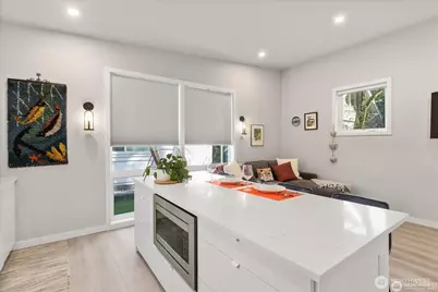 6721 22nd Avenue NW, Seattle, WA 98117 - Photo 7