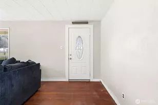 17 Rue Creek Rd, Raymond, WA 98577 - Photo 3