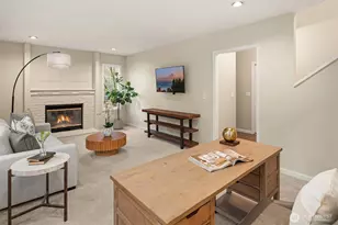 13265 SE 55th Pl, Bellevue, WA 98006 - Photo 11