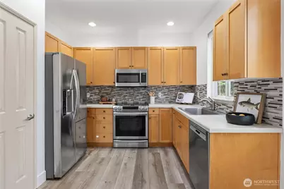 4401 248th Lane SE, Issaquah, WA 98029 - Photo 13