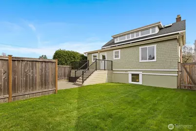 1427 Mlk Jr Way, Seattle, WA 98122 - Photo 29