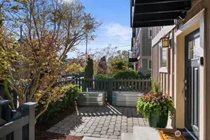 836 NW 52nd St, Seattle, WA 98107 - Photo 5