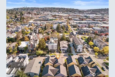 836 NW 52nd Street #B, Seattle, WA 98107 - Photo 37