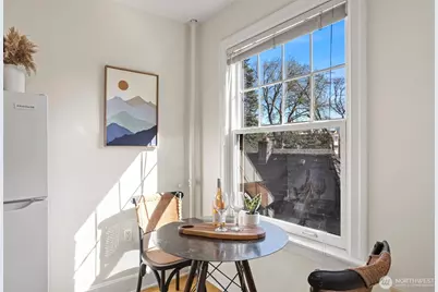 711 Belmont Place E #304, Seattle, WA 98102 - Photo 19