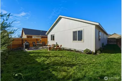 1203 SW Carver Street, College Place, WA 99324 - Photo 23