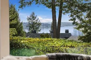 9632 Lake Washington Blvd NE, Bellevue, WA 98004 - Photo 7