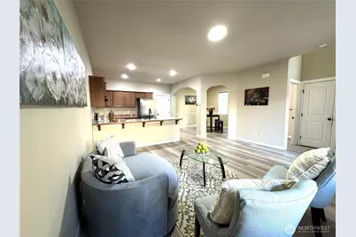 367 Graham Avenue NE, Renton, WA 98059 - Photo 3