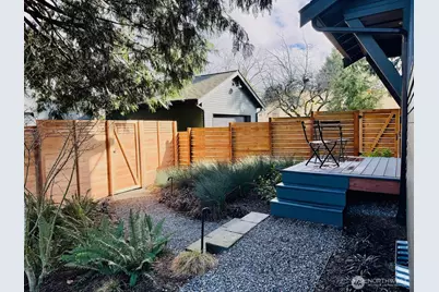 10421 41st Avenue SW #B, Seattle, WA 98146 - Photo 23