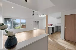 4806 Sunrise Beach Rd NW, Olympia, WA 98502 - Photo 5