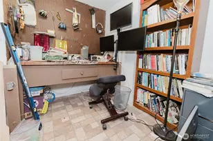 1126 Evans Ave W, Bremerton, WA 98312 - Photo 25