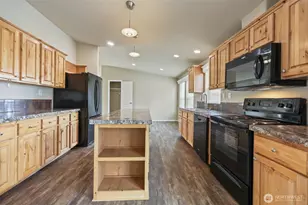 3516 Meadowbrook Ln SE, Lacey, WA 98503 - Photo 5