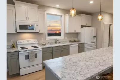 7 Endor Heights Court, Vader, WA 98593 - Photo 5