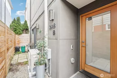 3648 36th Avenue S #B, Seattle, WA 98144 - Photo 3