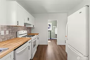 1014 B St, Centralia, WA 98531 - Photo 11