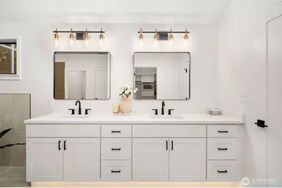 21221 SE 13th Place, Sammamish, WA 98075 - Photo 21