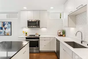 3812 22nd Ave SW, Seattle, WA 98106 - Photo 7