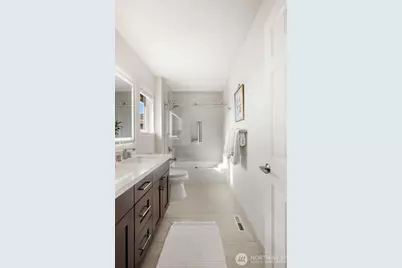 2045 32nd Avenue NE, Issaquah, WA 98029 - Photo 29